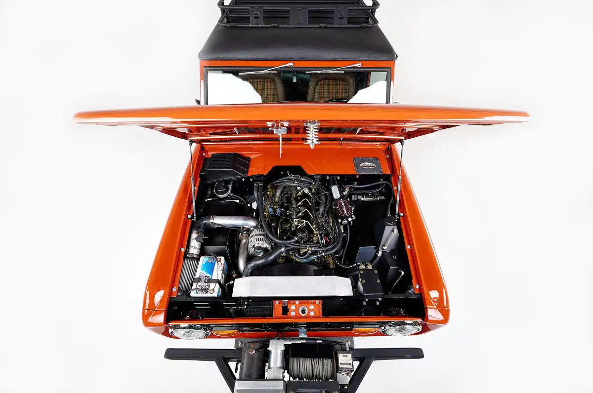 Kincer Chassis chooses the R2.8 Cummins Turbo Diesel engine.jpg
